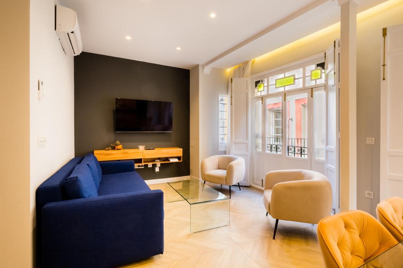 Elegant Apartment - 2 Bd 1 Bth - Center Sevilla Bagian luar foto