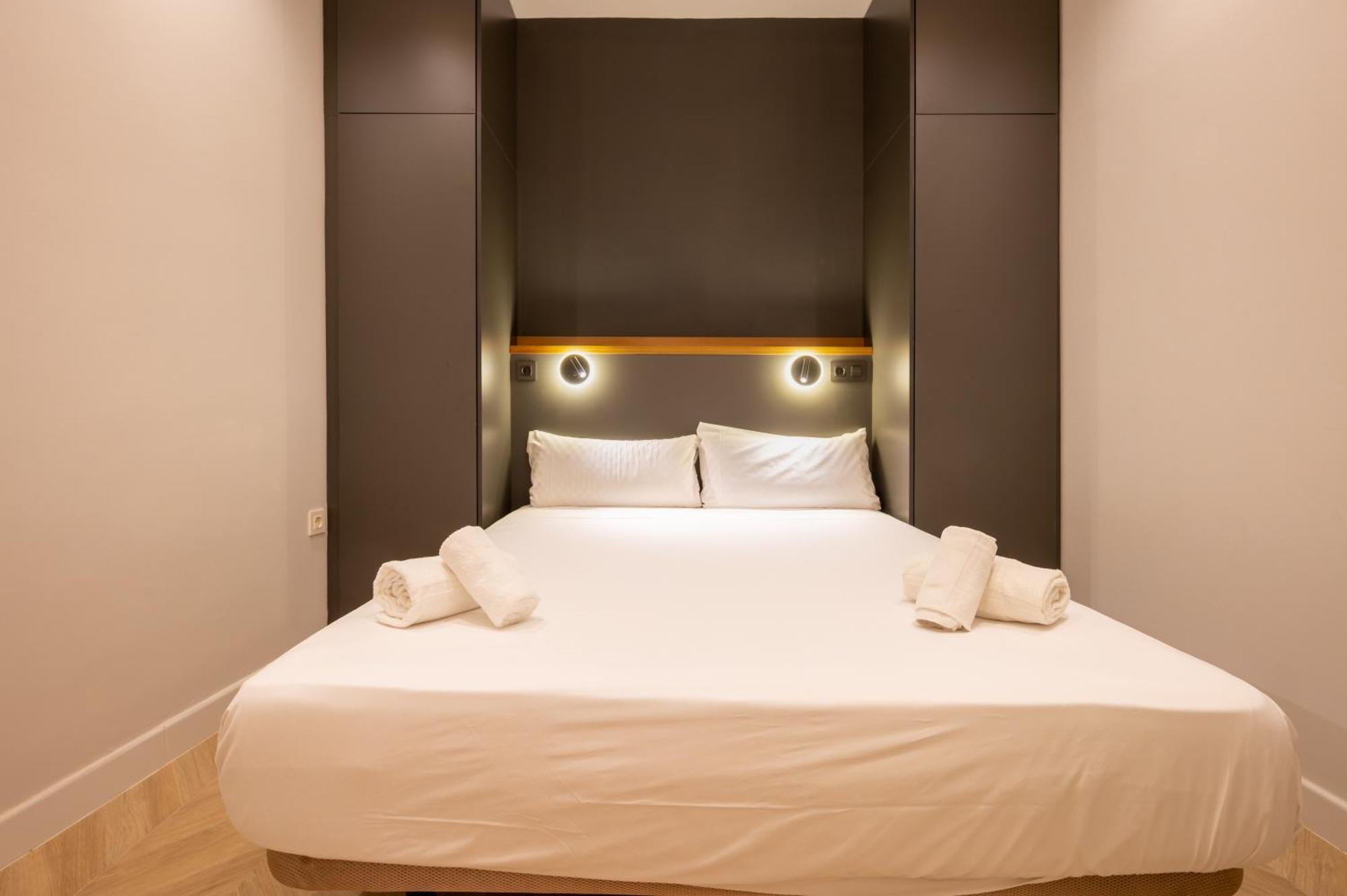 Elegant Apartment - 2 Bd 1 Bth - Center Sevilla Bagian luar foto